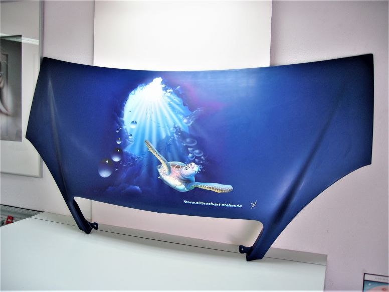 Motorhaube: Underwater